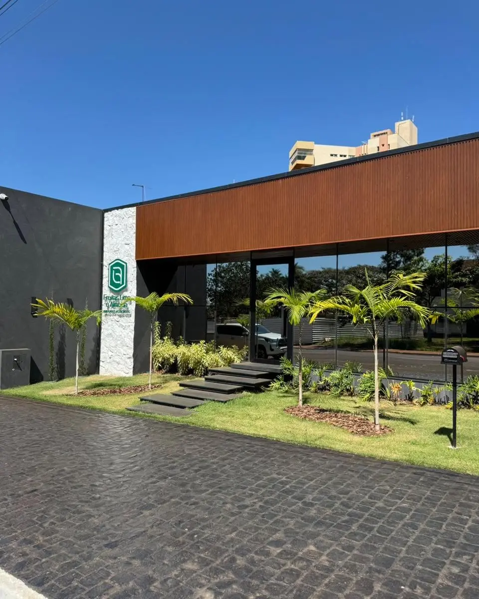 Equipe da Freitas, Lima e Almeida, Advogados Associados